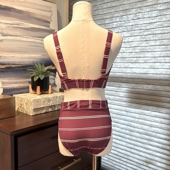 Woman's Freshwater Striped Burgundy Bikini Set. Size S/M - Picture 4 of 8
